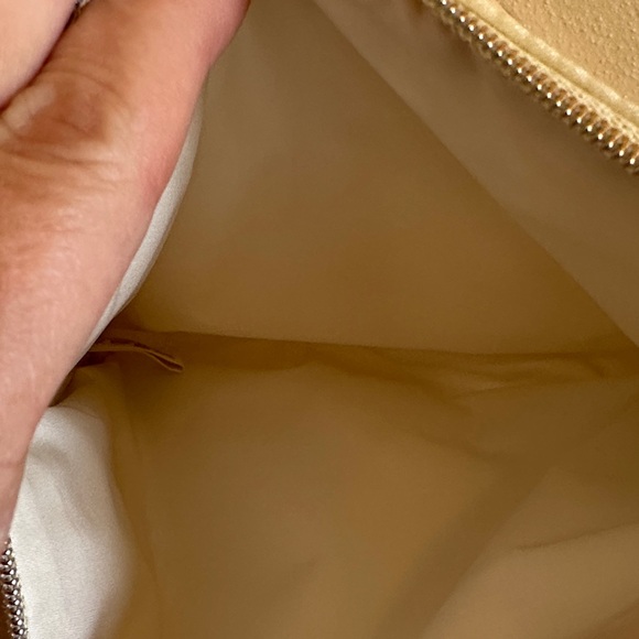 Chanel Beaute Coco Mademoiselle cosmetics pouch - Picture 4 of 6